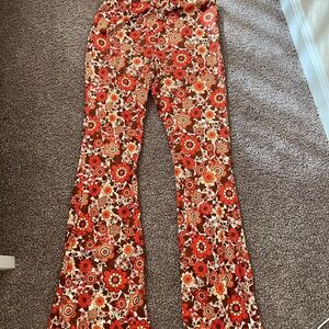 NWOT Women’s Floral Pants